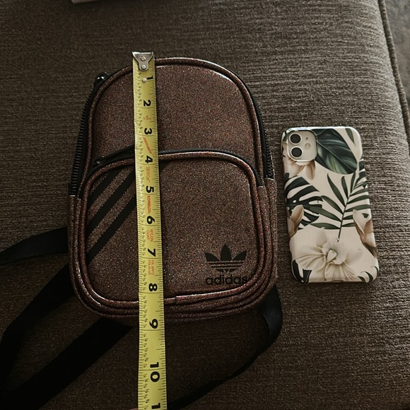 Adorable pink sparkle mini backpack NWT - Picture 2 of 16